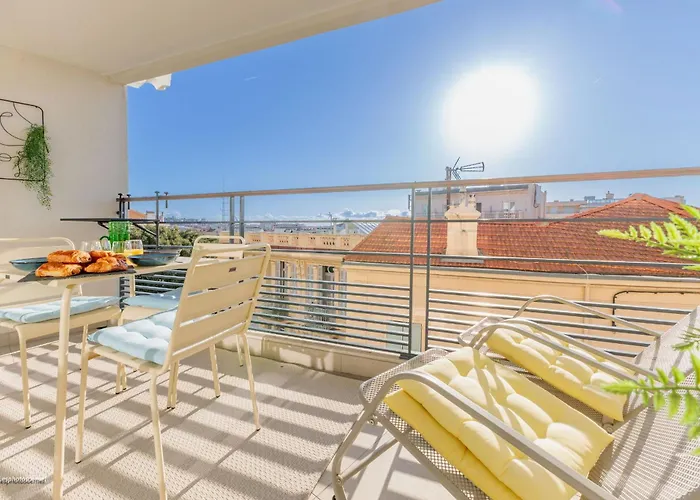 Lerins 304 By Halldis Apartamento