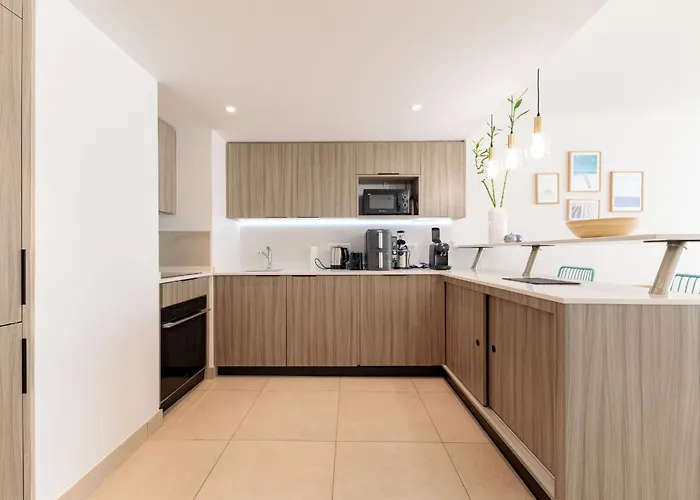 Lerins 304 By Halldis Cannes