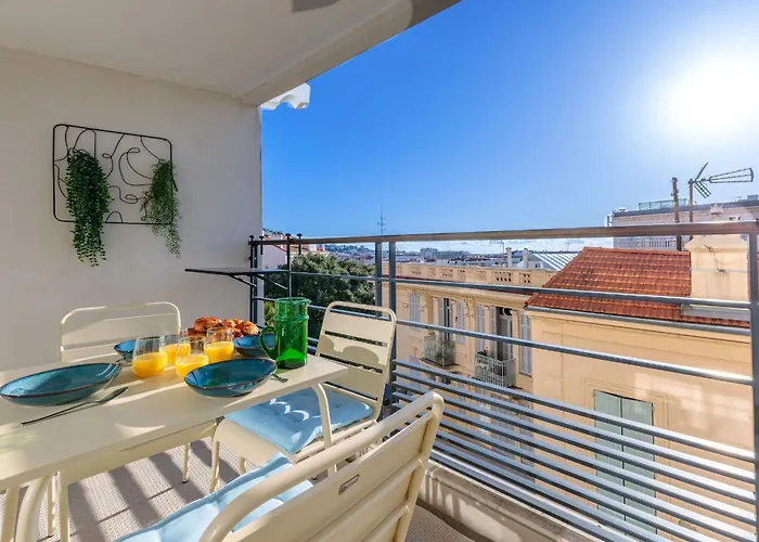 Lerins 304 By Halldis *